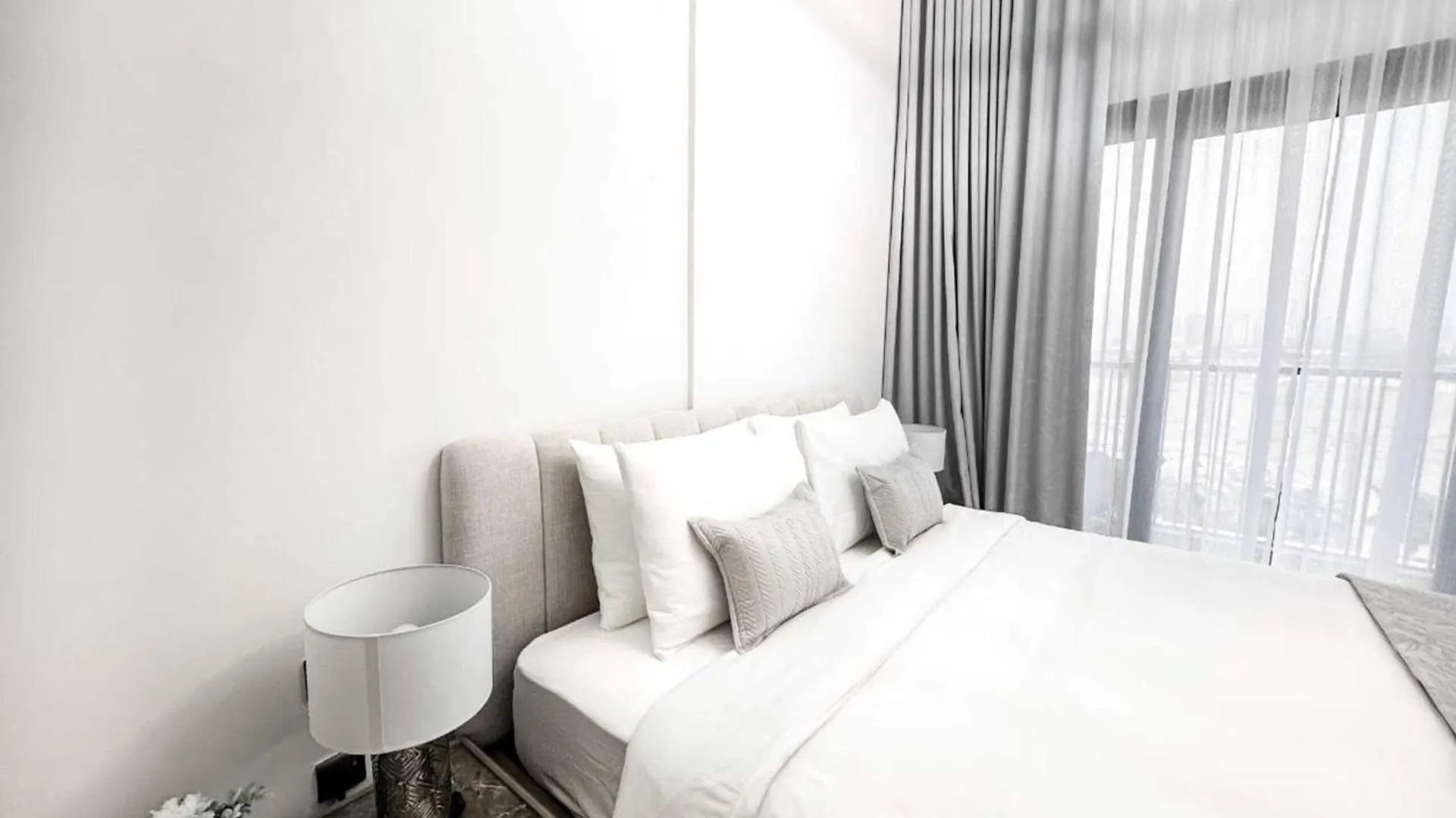 Apartment Upgraded 1Bdr Apt In Mag 930 , Al Merkadh Dubai
